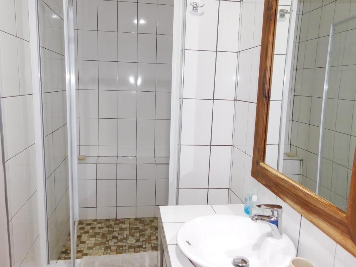 Meteorite Rest Camp Hotel Grootfontein Kültér fotó