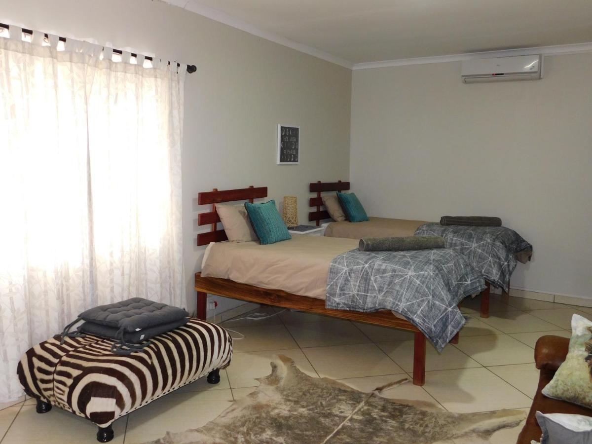 Meteorite Rest Camp Hotel Grootfontein Kültér fotó