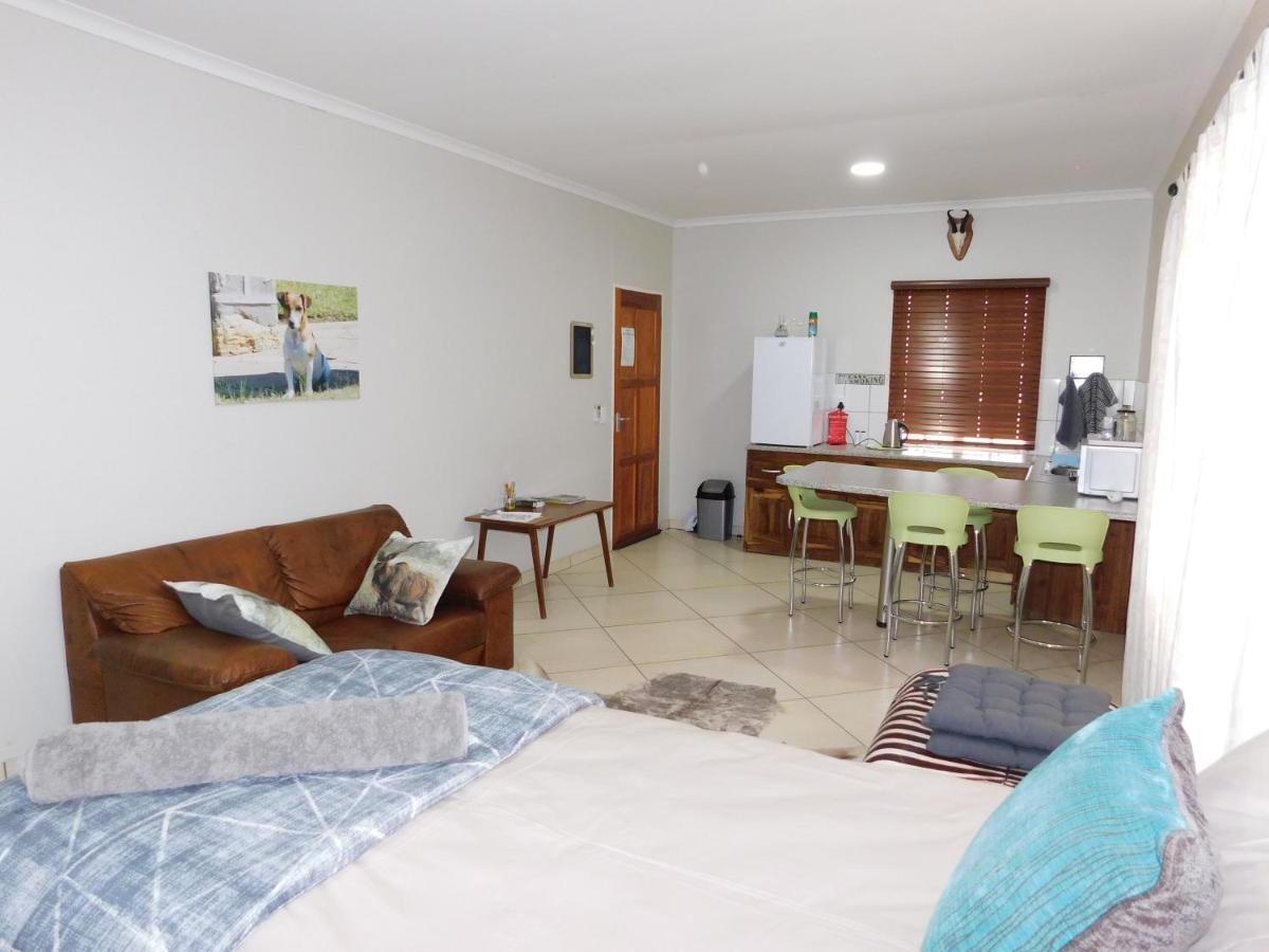 Meteorite Rest Camp Hotel Grootfontein Kültér fotó